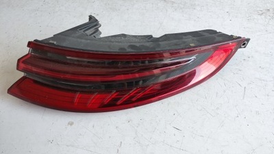 Porsche panamera 971 лампа задня фото №1