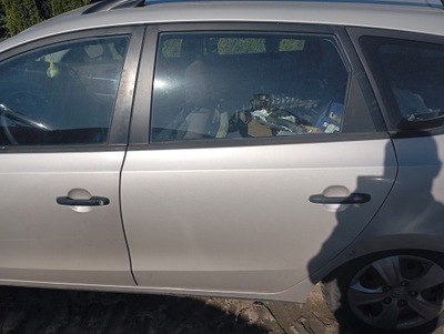 Дверь левый задняя левая задние hyundai i30 i cw kombi 2007-2012 фото №1