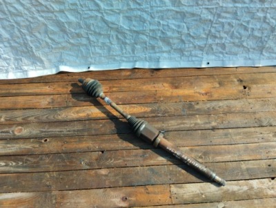 Приводной вал правый  перед передняя volvo v40 2 d2 1.6 d p31280678 фото №1