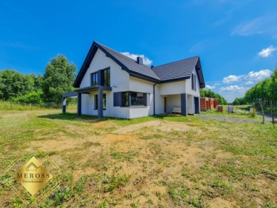 Dom, Łysiec, Starcza, Częstochowski, 302 m²