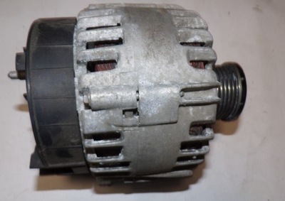 Генератор renault megane iii 231000543r фото №1