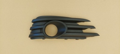 Решётка заглушка бампера перед opel vectra c lift 05-08 13182925 фото №1