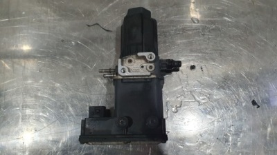 Насос adblue mercedes actros mp 4 atego a0001405978 фото №1