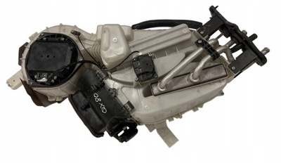 Обігрівач повітродувка infiniti qx80 фото №1