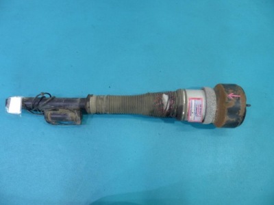 Амортизатор задня лівий airmatic mercedes s w221 фото №1