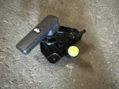 Nissan juke ii f16 19- ручка открывания капот фото №1