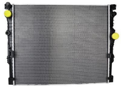 Радіатор bmw 5 g30 g31 2017 - 2024 17118742604 фото №1