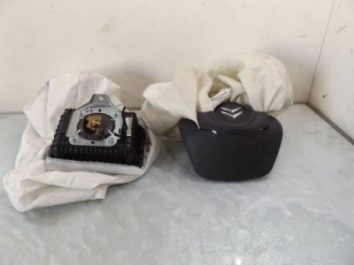 C3 picassso подушка водія пасажира пошкоджена фото №1