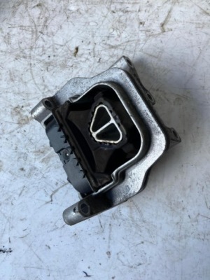 Подушка двигуна fabia iii 1.4 tdi 6c0199262a фото №1