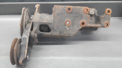 Насос підсилювача toyota land cruiser 2.5 tds 88r фото №1