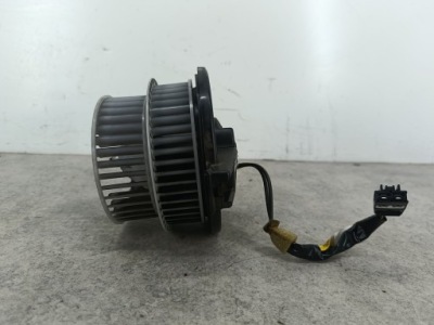 Вентилятор обдув, воздуходувка toyota prius ii 194000-1390 denso 1.5 16v фото №1