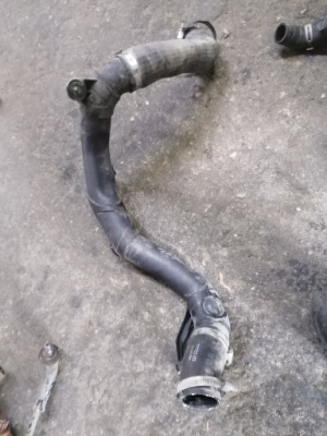 Vw audi skoda труба интеркулер 6r0145770a 1.6 tdi фото №1