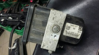 Насос abs 13157577 gx opel astra h фото №1