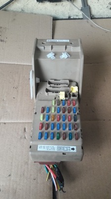 Коробка предохранителей subaru оригинальный номер 82201fg010 фото №1