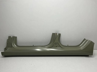 Tesla 3 порог левый обшивка порог левая 1073673-sc-b фото №1