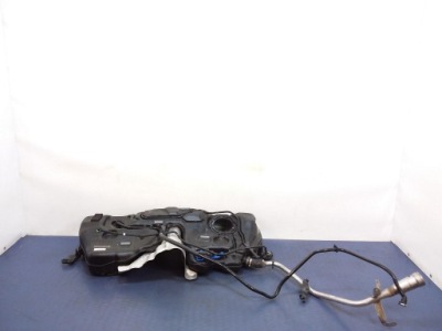 Volvo xc60 2 2.0 t5 бак паливної  31478588 фото №1