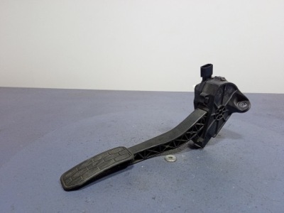 Jaguar xf ii x260 педаль газу gx73-9f836-ab фото №1