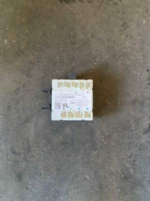 Mercedes s 222 модуль блок керування двері 2229008809 фото №1