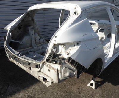 Крила правий задня opel astra k 5 hb фото №1