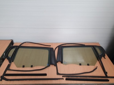 Стекло дверь задняя правая левая peugeot 308 ii t9 фото №1