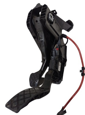 Vw t-roc педаль газа тормоза колодка 5q1721058dm фото №1