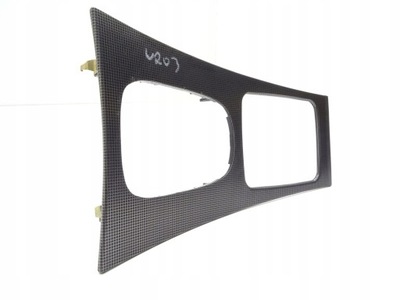 Рамка чохол важеля перемикання передач домкрата mercedes w203 фото №1