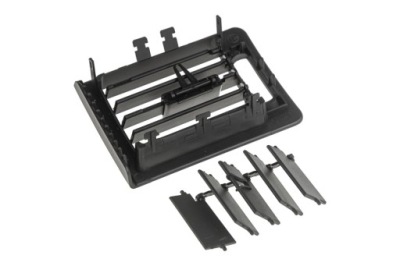 Решітка вентиляційна mercedes w204 07- права czarna фото №1