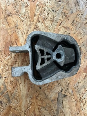 Ford fusion mk5 подушка коробки двигуна фото №1