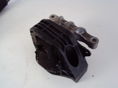 Подушка двигателя opel corsa f 1.2 thp 2019- фото №1