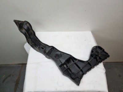 Audi q3 напрямна бампера лівий задня фото №1