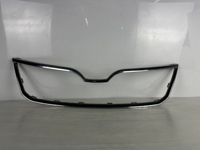 Skoda rapid хром решётка радиатора перед 2012-2017 фото №1