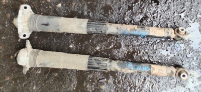 Vw golf vii lift 19r амортизатор задня 5q0512011fr фото №1