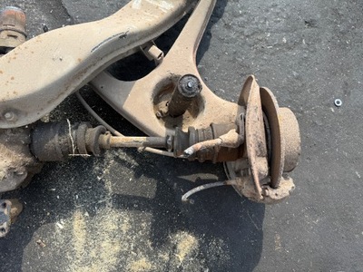 Привідний вал права задня mercedes w123 фото №1