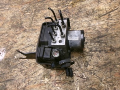 Opel insignia a насос abs 2.0 cdti 13313805 фото №1