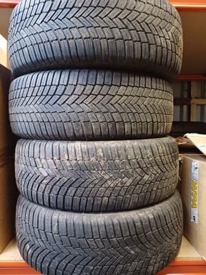 Bridgestone Weather Control A005 Evo 235/60R18 107 V фото