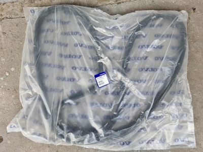 Volvo xc60 прокладка кришки багажника 31424468 фото №1