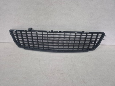 Решётка бампера перед opel vectra c lift 13182906 фото №1