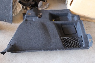 Citroen c4 ii hb обшивка багажника правая сторона фото №1