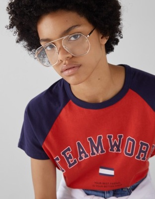 BERSHKA T-SHIRT Z NAPISEM TEAM WORK 77152316 RS