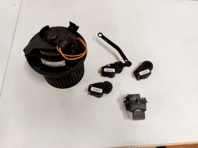 Clio iv вентилятор вентилятор двигуни двигуни обігрівача резистор комплект фото №1