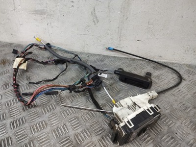 Замок дверь правый перед vw crafter sprinter a9067201735 06- фото №1