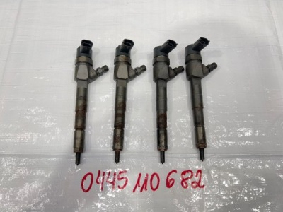 Fiat alfa romeo jeep інжектор форсунка 0445110682 фото №1