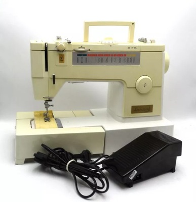 MASZYNA DO SZYCIA ŁUCZNIK 875