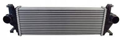 Jeep grand cherokee 2017- інтеркулер фото №1