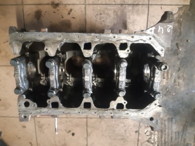 Блок двигателя toyota hilux viii 2.4d gdftv фото №1