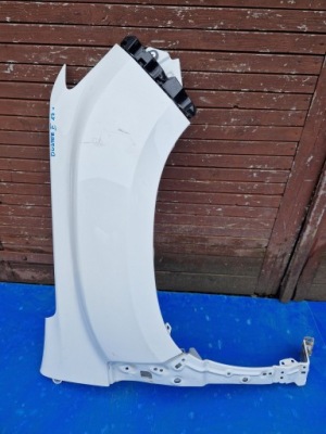 Крыло правый передний dacia duster ii 2017r- фото №1