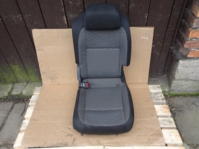 Skoda roomster сидіння лівий задня фото №1
