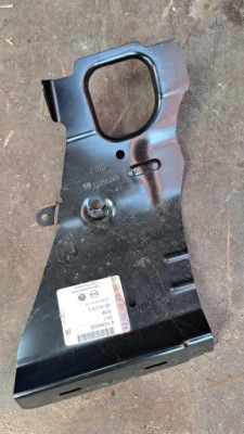 Opel astra j кронштейн поперечина перед правый  13364225 фото №1