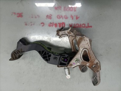 Педаль зчеплення toyota urban cruiser 1.4 d4d фото №1