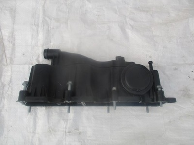 Кришка клапанів jaguar xe range rover evoque 2.0d фото №1